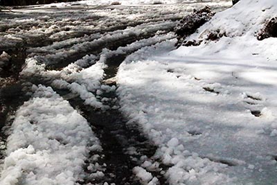 駐車場の雪