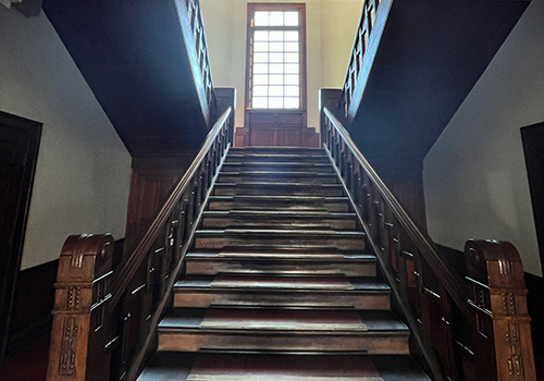 旧制松本高等学校館内2