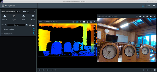 Depth カメラと RGB カメラの映像